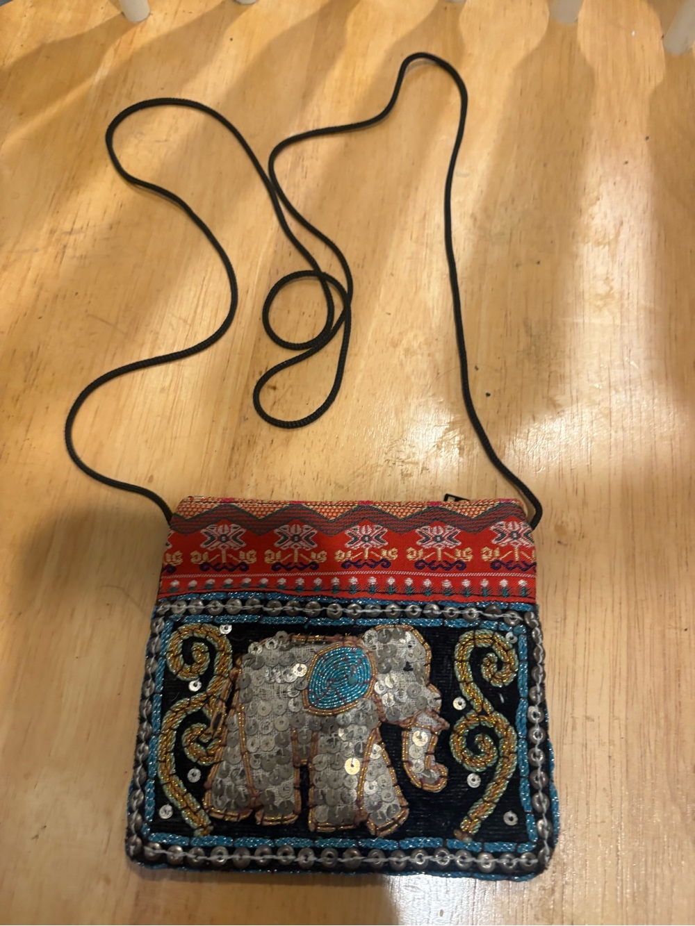 Embellished Elephant Crossbody Bag - Red & Black